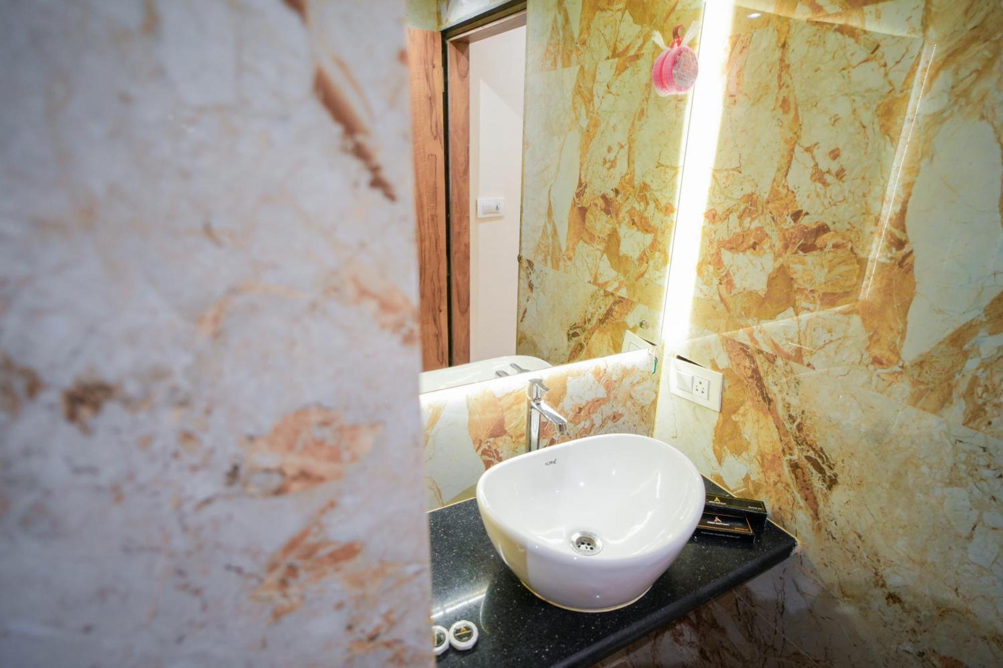 Hotel Skylink Hospitality Mahalaxmi Mumbai Ngoại thất bức ảnh