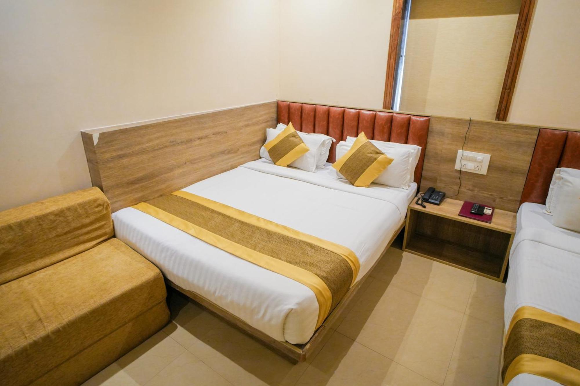 Hotel Skylink Hospitality Mahalaxmi Mumbai Ngoại thất bức ảnh
