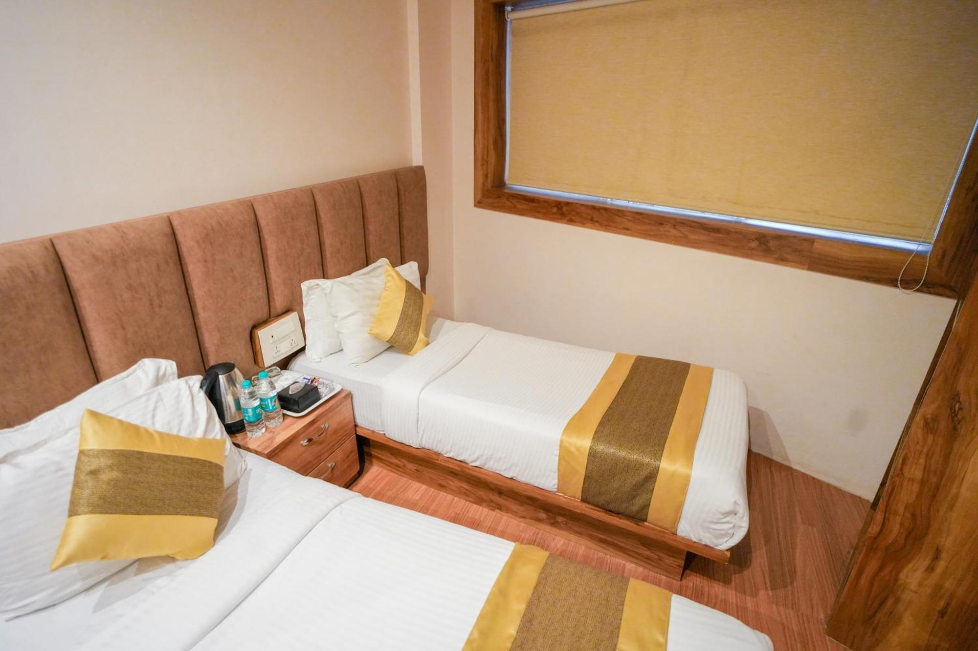 Hotel Skylink Hospitality Mahalaxmi Mumbai Ngoại thất bức ảnh