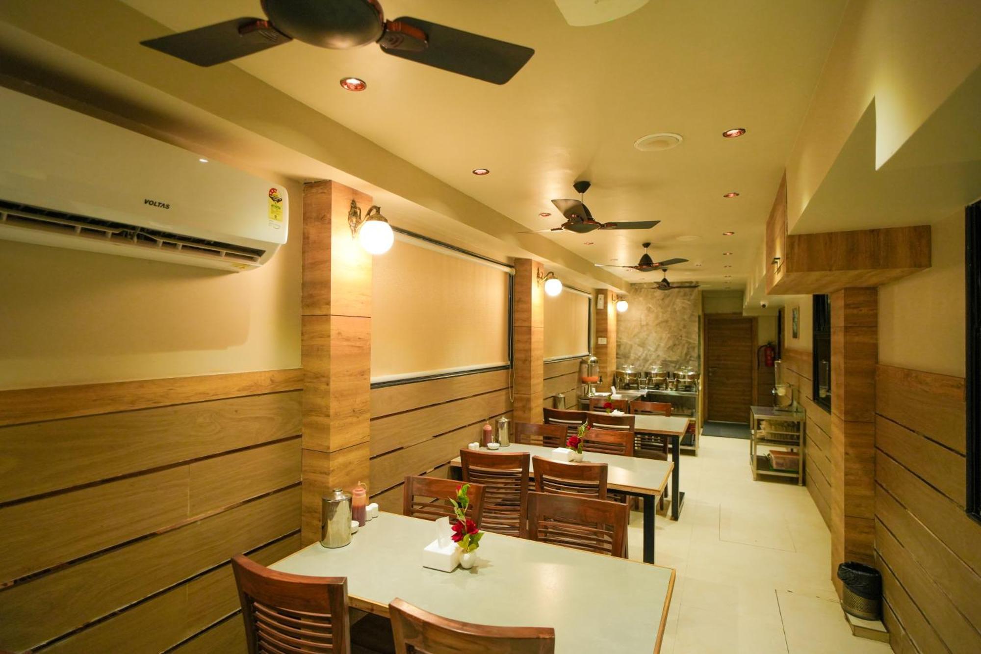 Hotel Skylink Hospitality Mahalaxmi Mumbai Ngoại thất bức ảnh
