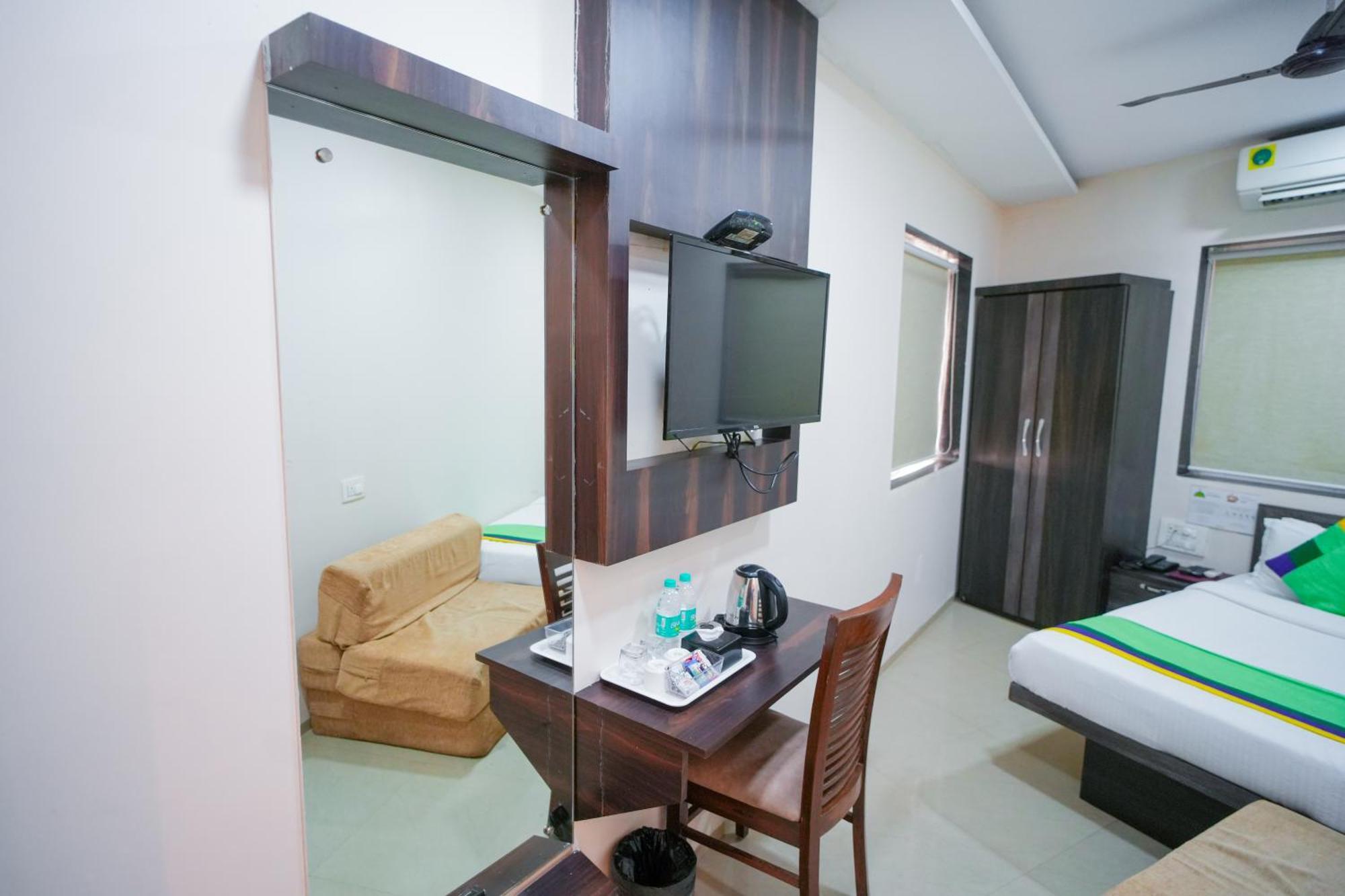 Hotel Skylink Hospitality Mahalaxmi Mumbai Ngoại thất bức ảnh