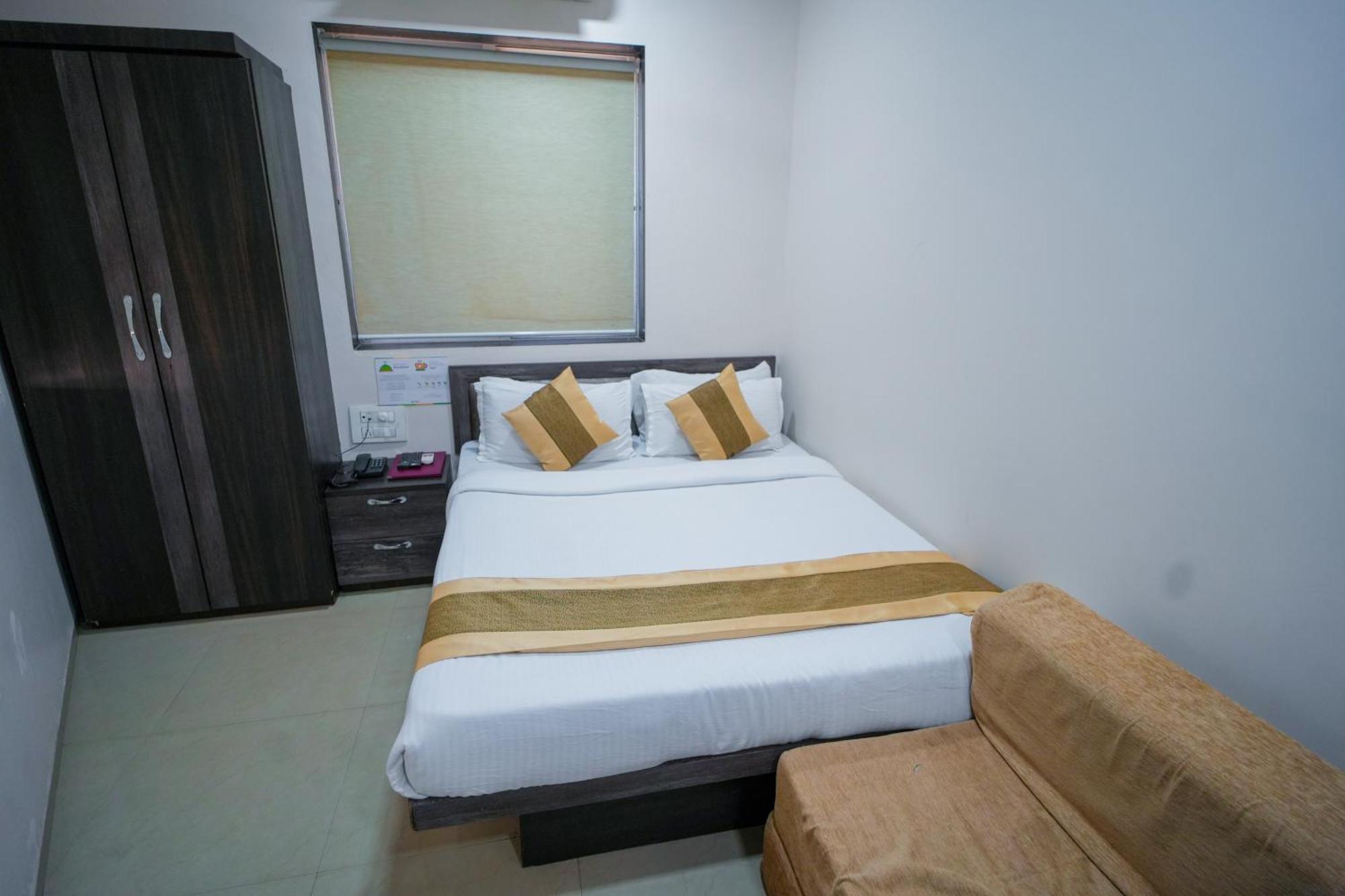 Hotel Skylink Hospitality Mahalaxmi Mumbai Ngoại thất bức ảnh