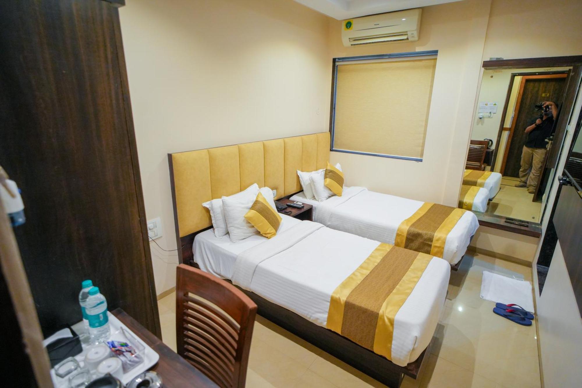 Hotel Skylink Hospitality Mahalaxmi Mumbai Ngoại thất bức ảnh