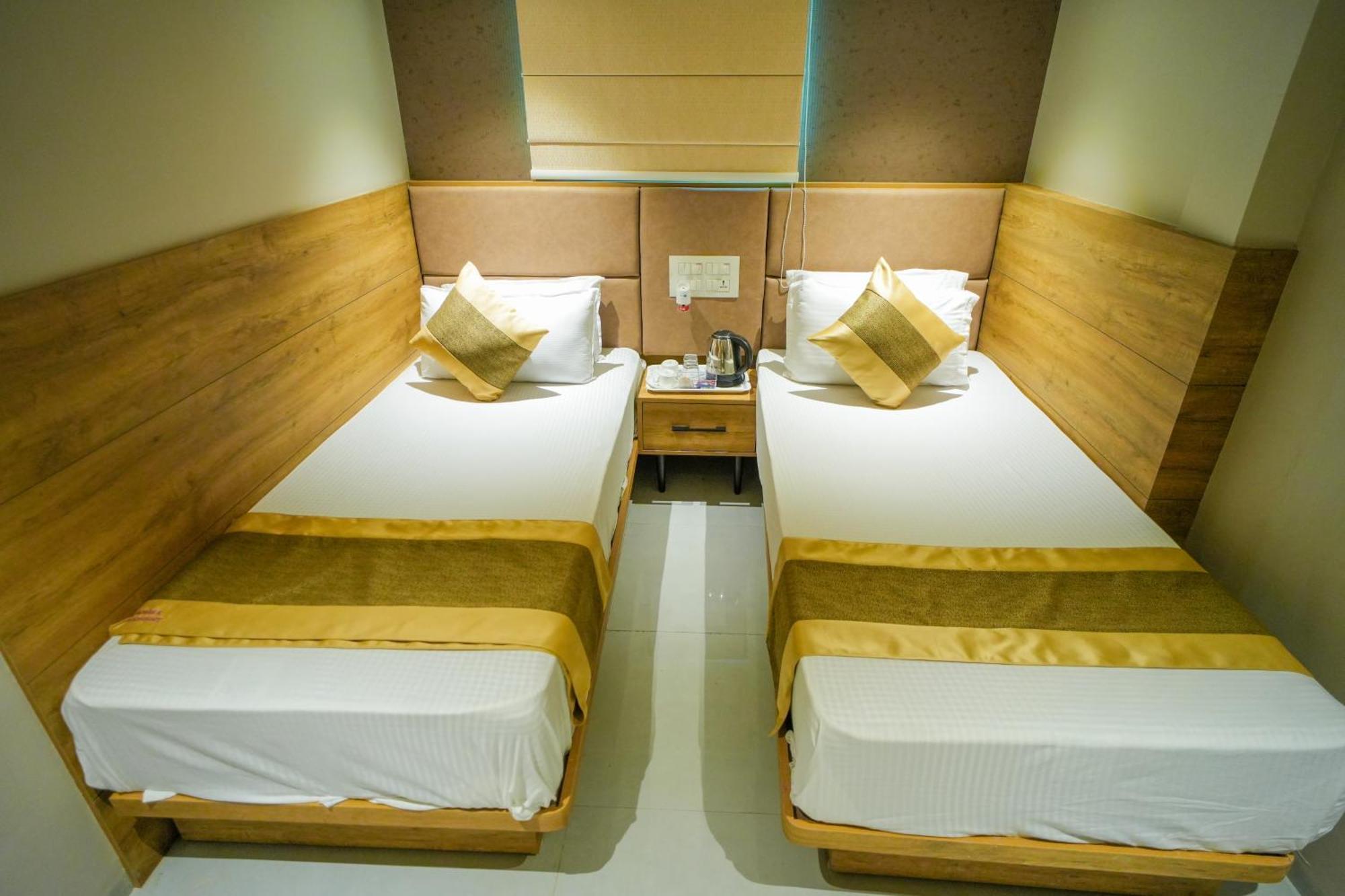 Hotel Skylink Hospitality Mahalaxmi Mumbai Ngoại thất bức ảnh