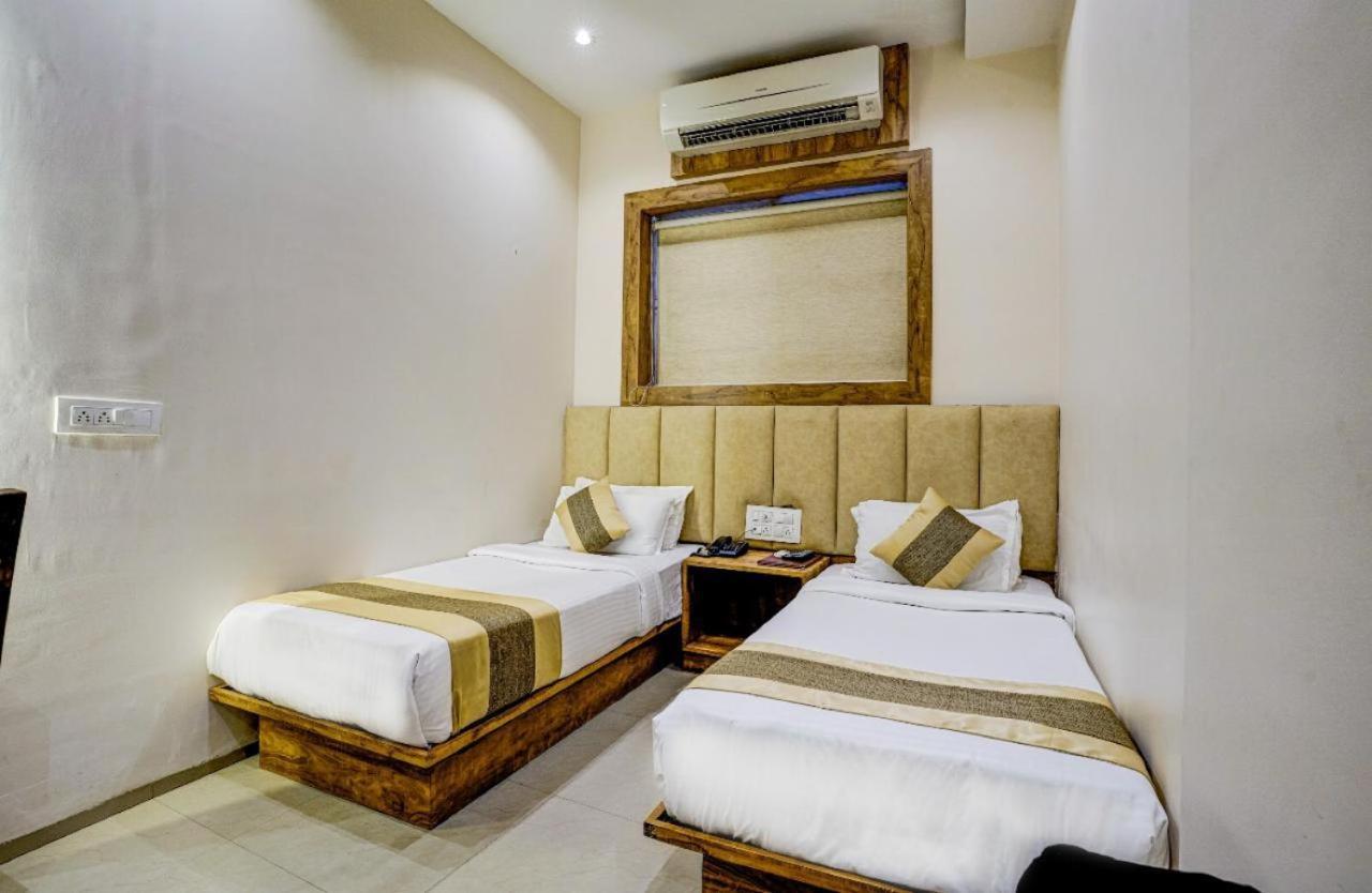 Hotel Skylink Hospitality Mahalaxmi Mumbai Ngoại thất bức ảnh